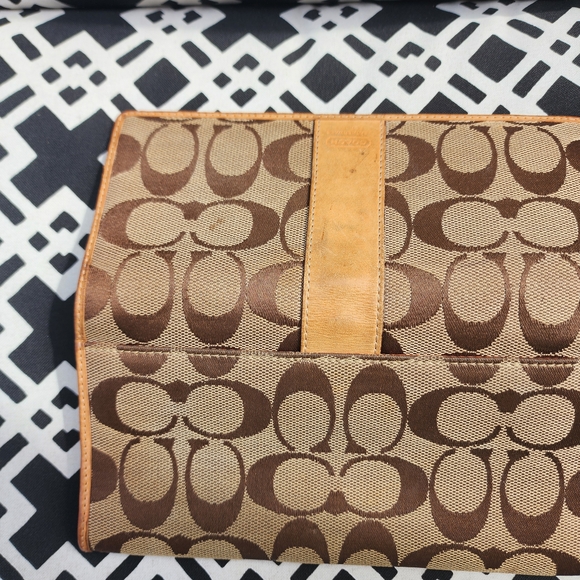 Coach Signature Brown and Tan Wallet - Picture 2 of 3